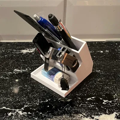 Chỗ Cắm Bút và USB