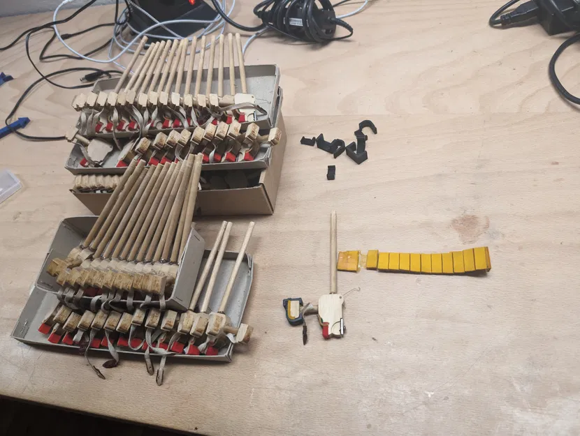 Kẹp/Giá đỡ dán da cho bộ phận chặn đàn piano - Image 4