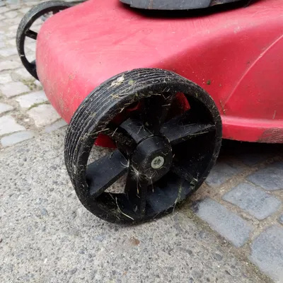 Bánh xe máy cắt cỏ 160 mm và 140 mm