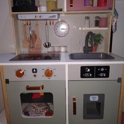 Nâng cấp bếp đồ chơi Playtive của Lidl