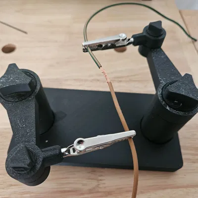 Giá đỡ dây hàn