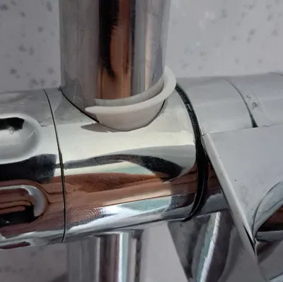 Tấm Chêm / Nêm Cho Vòi Sen