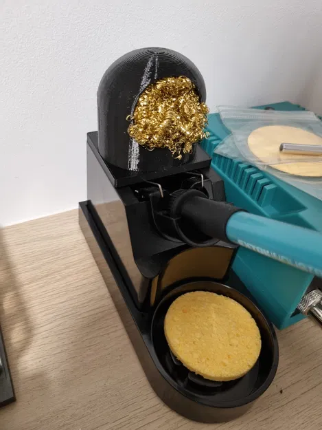 Giá đỡ bọt biển bằng đồng cho mỏ hàn Extol - Image 1