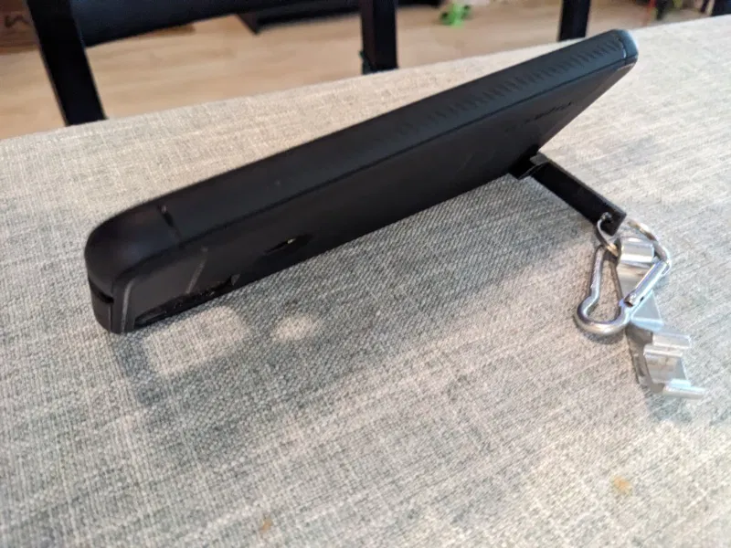 Móc Khóa Giá Đỡ Điện Thoại - Image 2