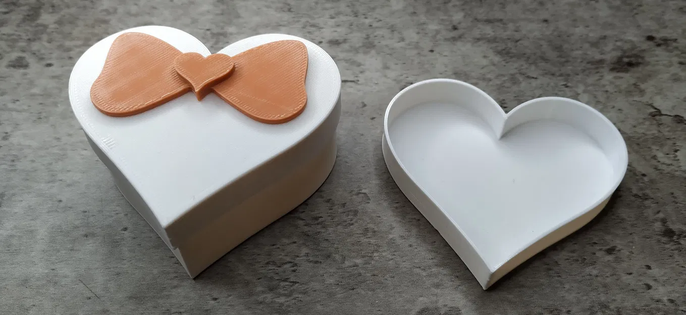 Hộp Quà Valentine Hình Trái Tim - Image 1