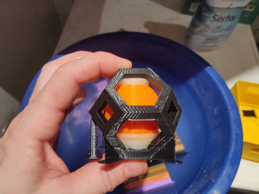 Đa giác không tưởng có chân đế hình cầu (remix) - Image 2