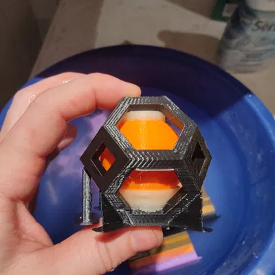 Đa giác không tưởng có chân đế hình cầu (remix)