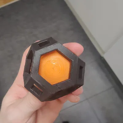 Đa giác không tưởng có chân đế hình cầu (remix)