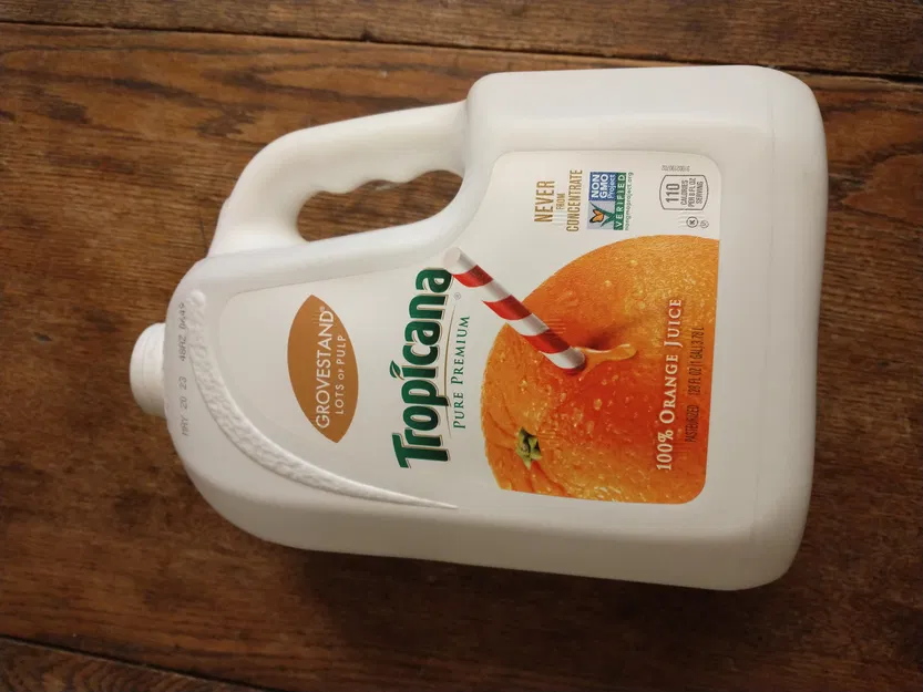 Mô Hình Bình Cam Tropicana Nhựa HDPE Trắng 128 fl oz - Image 1