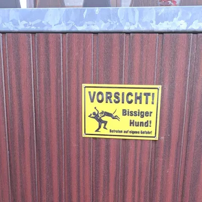 Biển Báo Chó Dữ - Vorsicht Bissiger Hund - Schild