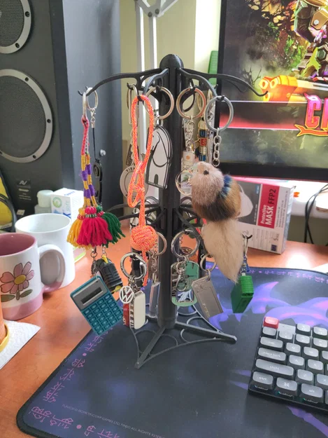 Chân đế móc chìa khóa xoay - Image 1