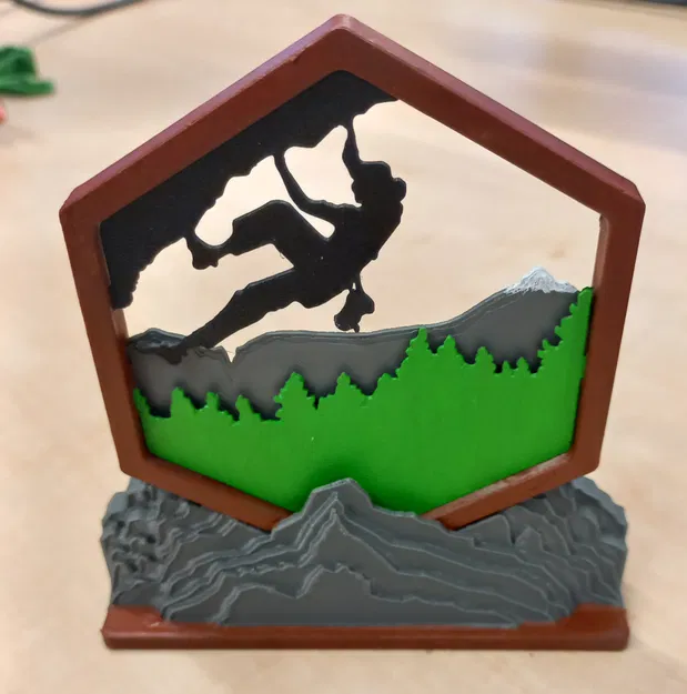 Tượng người leo núi - Image 1