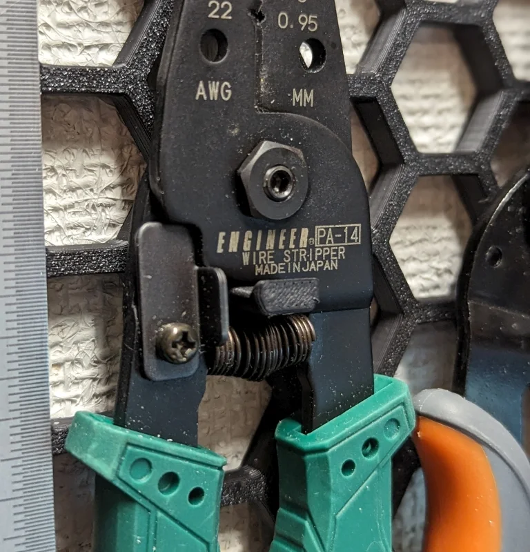 Móc treo kìm tuốt dây Engineer PA-14 của HSW Engineer