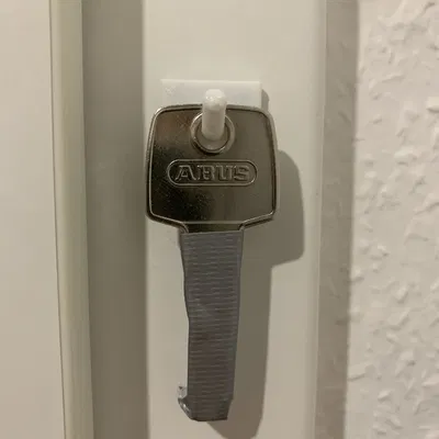 Móc Treo Chìa Khóa Đơn Giản