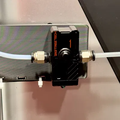 Qidi X-Max3 - Giá đỡ Cảm biến Hết Chỉ Thông Minh BTT V2