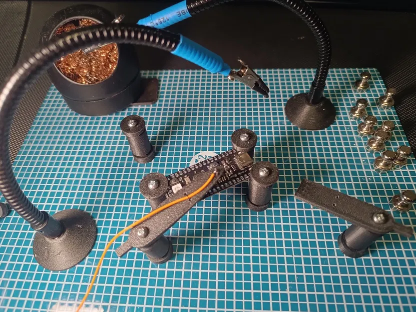 Kẹp PCB và Hỗ trợ Hàn Lò Xo Nam Châm - Image 4