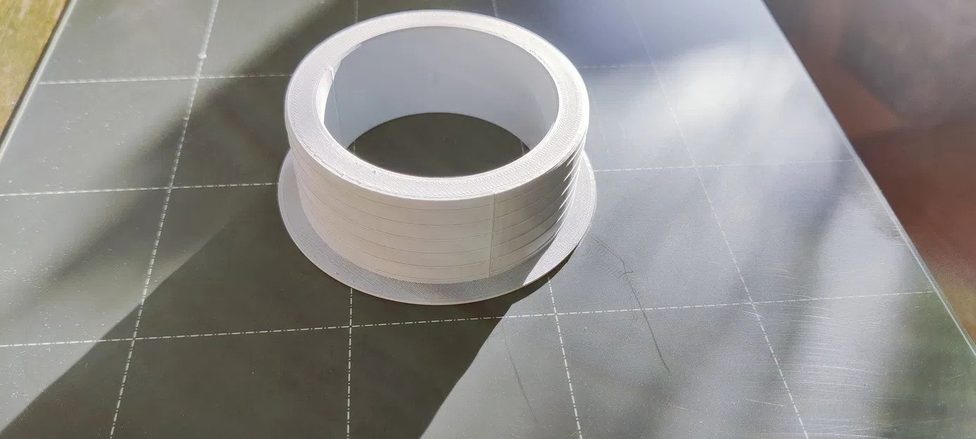 Giảm Kích Thước Lỗ Bàn IKEA Micke Xuống Ø60mm - Image 2