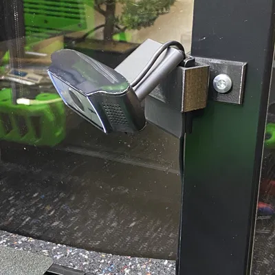 Giá Đỡ Webcam Logitech C930e Cho Vỏ IKEA Lack