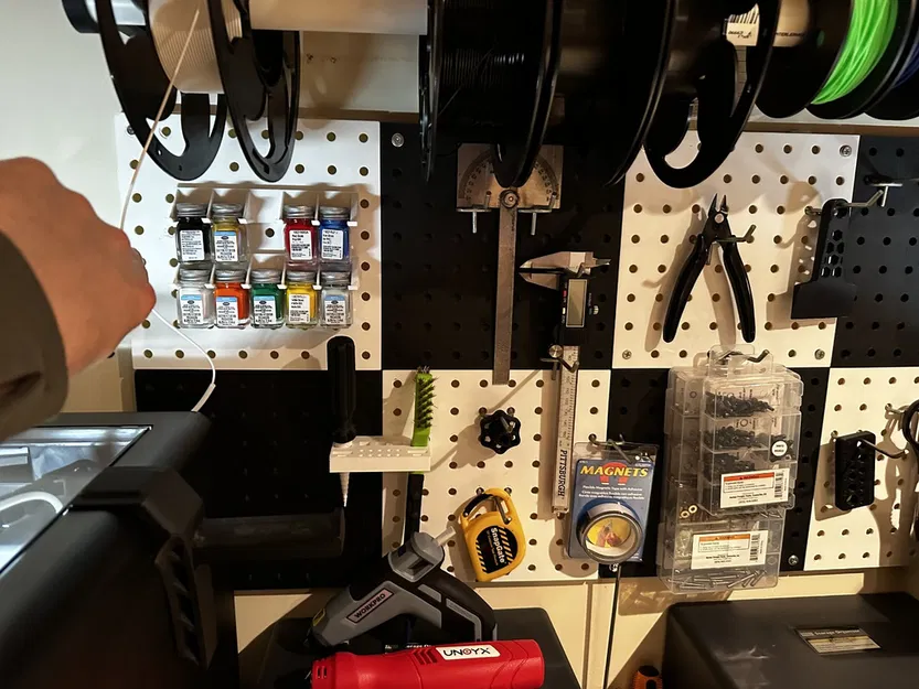 Giá Treo / Kệ Đựng Sơn Testors Cho Bảng Peg Board - Image 3