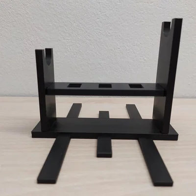 Giá Đỡ Cây Hàn