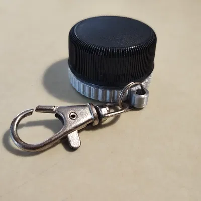 Hộp đựng thuốc móc khóa