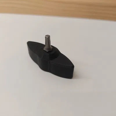 Tuốc nơ vít giữ mũi khoan