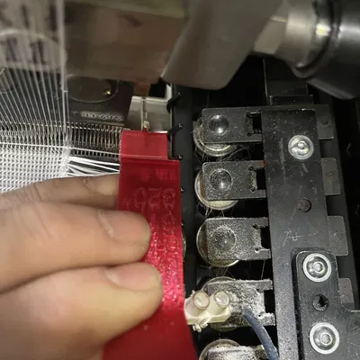 Dụng Cụ Canh Chỉnh Xích Weft