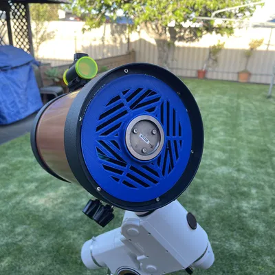 Mặt nạ Tri-Bahtinov cho Celestron C6