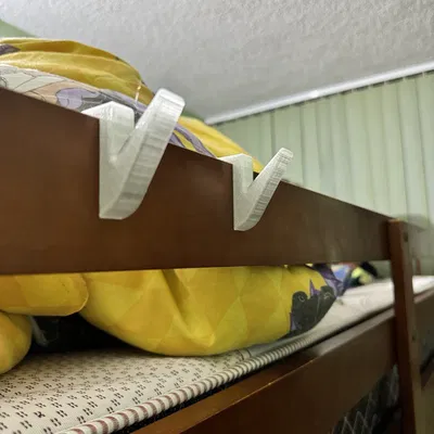 Móc Giường Tầng Đôi