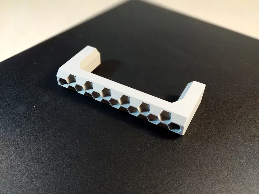 Tay Nắm Hộc Tủ Họa Tiết Tổ Ong - Image 1