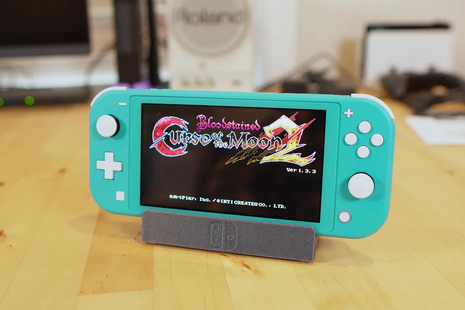 Chân đế Nintendo Switch Lite - Image 1