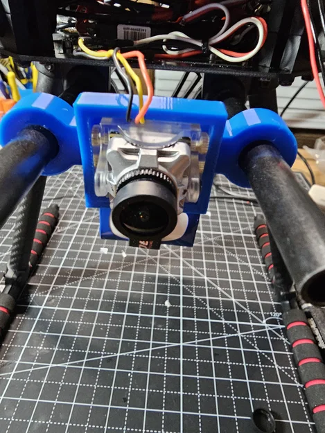 Pat Gắn Camera Cho Drone X500 - Image 1