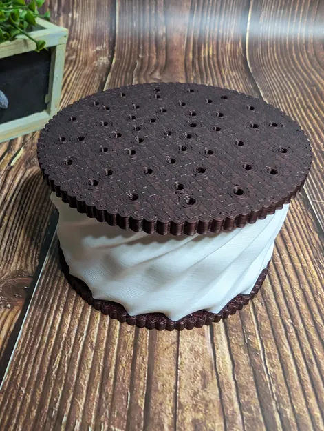 Hộp Đựng Kem Que Sandwich - Image 1