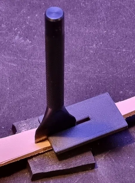 Dụng Cụ Kéo Da - Leather Fork Puller - Image 1