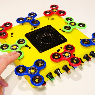 Nhạc Cụ Fidget Spinner Điều Khiển Bằng Arduino Độc Đáo