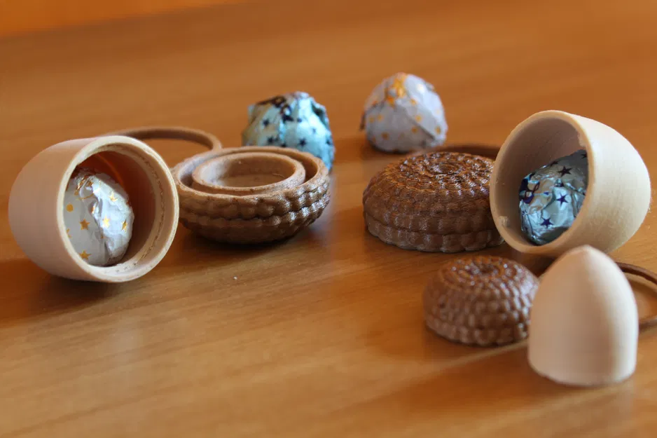 Nhẫn đựng khăn ăn hình quả sồi có ngăn bí mật - Image 3