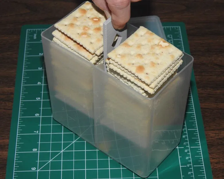 Cần Kéo Bánh Cracker (Vuông) - Image 1