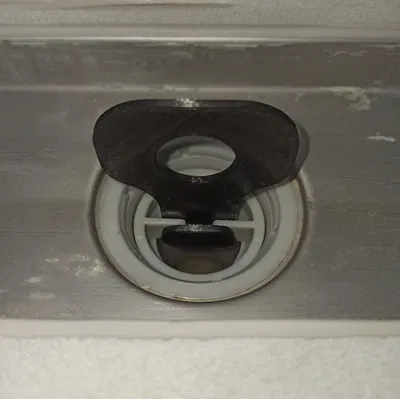 Chìa khóa cho ống nhúng bẫy vòi sen - Tauchrohr-Schlüssel für Duschablauf