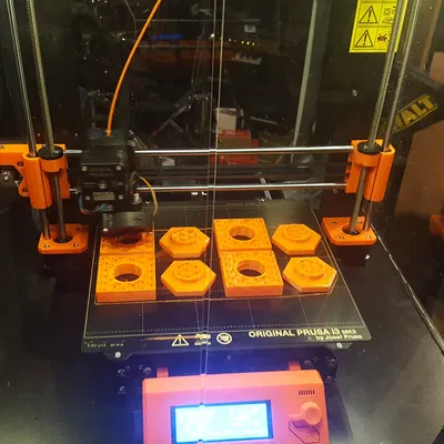 Chân Chống Điều Chỉnh Độ Cao Bàn IKEA Lack