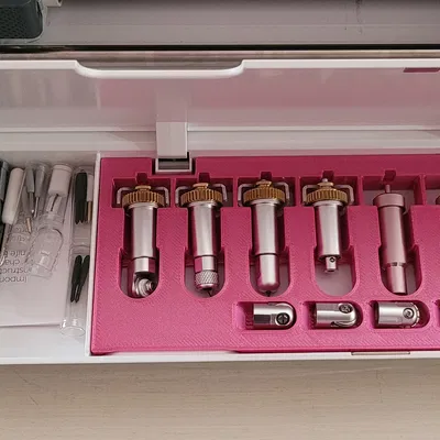 Hộp đựng dụng cụ cho Cricut Maker