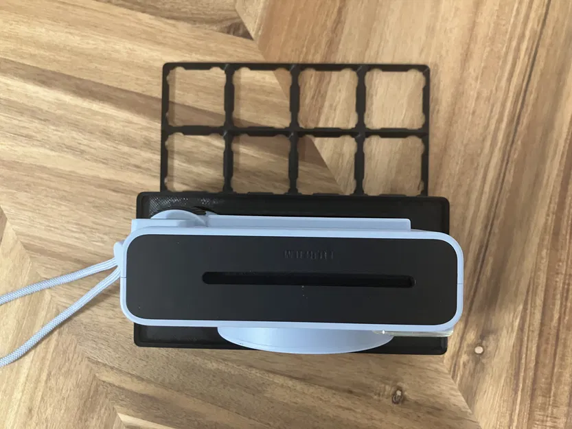 [Gridfinity 4x2] Hộp đựng máy ảnh Fujifilm Instax SQUARE SQ1 - Image 2