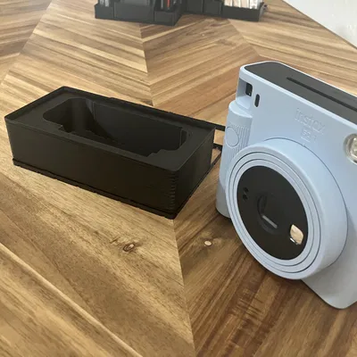 [Gridfinity 4x2] Hộp đựng máy ảnh Fujifilm Instax SQUARE SQ1