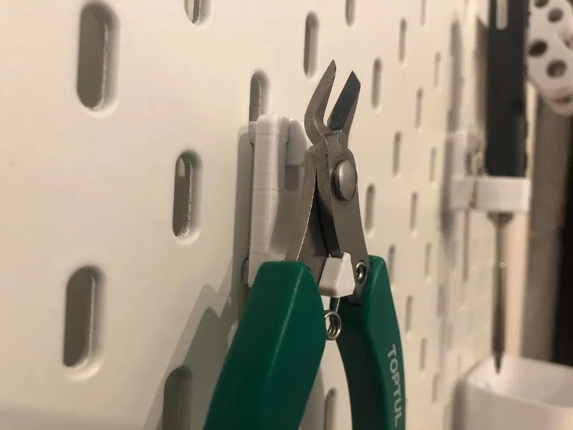 Giá Đỡ Kìm Cắt Dây IKEA Skadis - Image 3