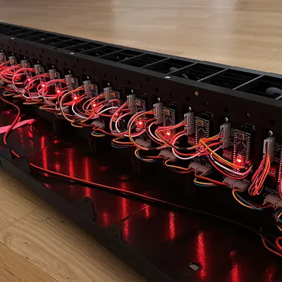 Màn Hình Split-Flap (21 Ký Tự)