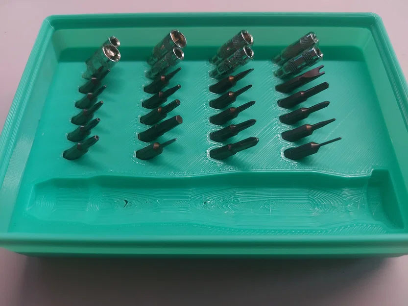 Kệ Đựng Tua Vít và Mũi Lục Giác 4mm Gridfinity - Image 3