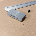 Dụng cụ chặn kẻ đường thẳng cho thước Action - Thumbnail 1