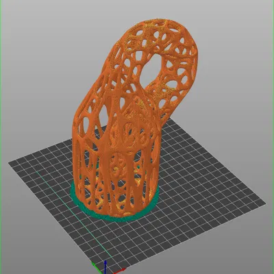 Chai Klein Họa Tiết Voronoi