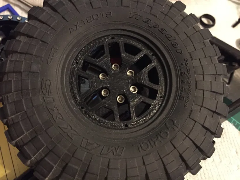 Bánh Xe Beadlock 1.9 Phong Cách GMC All Terrain Cho SCX10 - Image 1