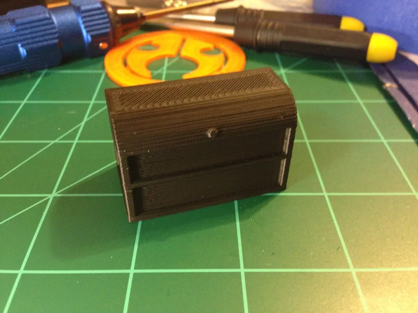 Hộp dụng cụ RC tỉ lệ 1:10 Craftyman Axial SCX10 - Image 1