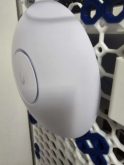 Đế Gắn Đa Năng Cho AP UniFi U7 Pro - Image 1